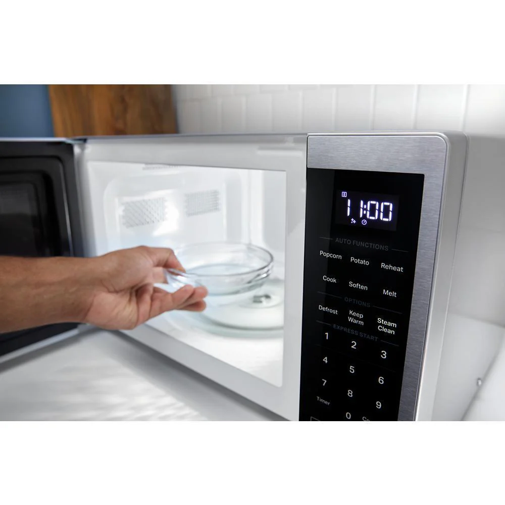 Whirlpool WMCS3018RW 0.7 cu. ft. White Countertop Microwave With Steam Clean - 700 watt - Image 19