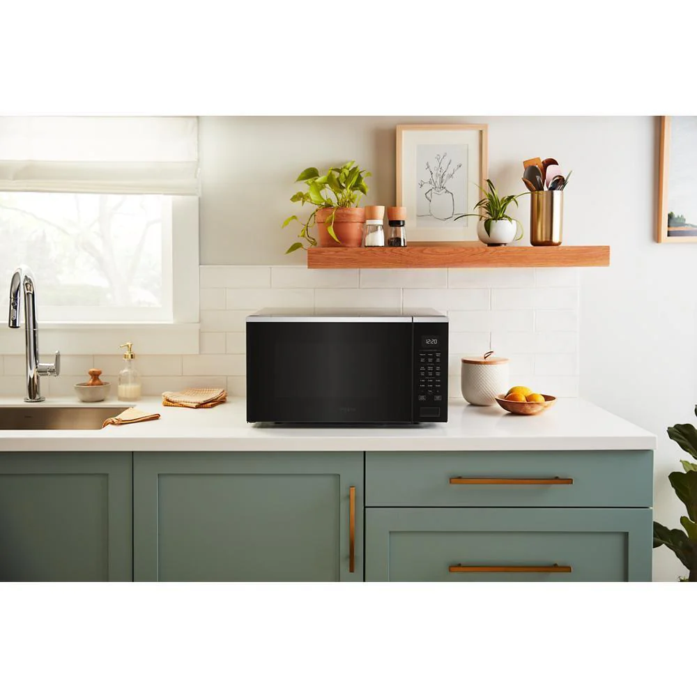 Whirlpool WMCS7022RZ 1.6 cu. ft. Sensor Cooking Microwave - Image 3