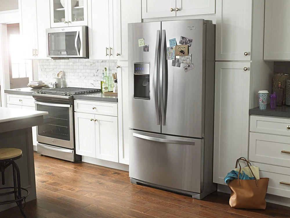 Whirlpool WRF767SDEM 36-inch Wide French Door Bottom Freezer Refrigerator with Dual Icemakers - 27 cu. ft. - Image 9