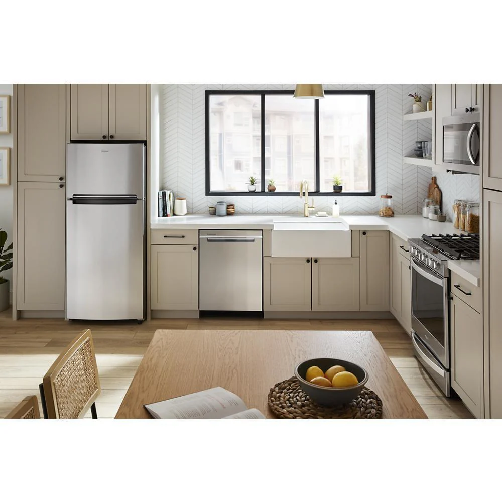 Whirlpool WRTX5328PM 28-inch Wide Top-Freezer Refrigerator - 16.3 Cu. Ft. - Image 2