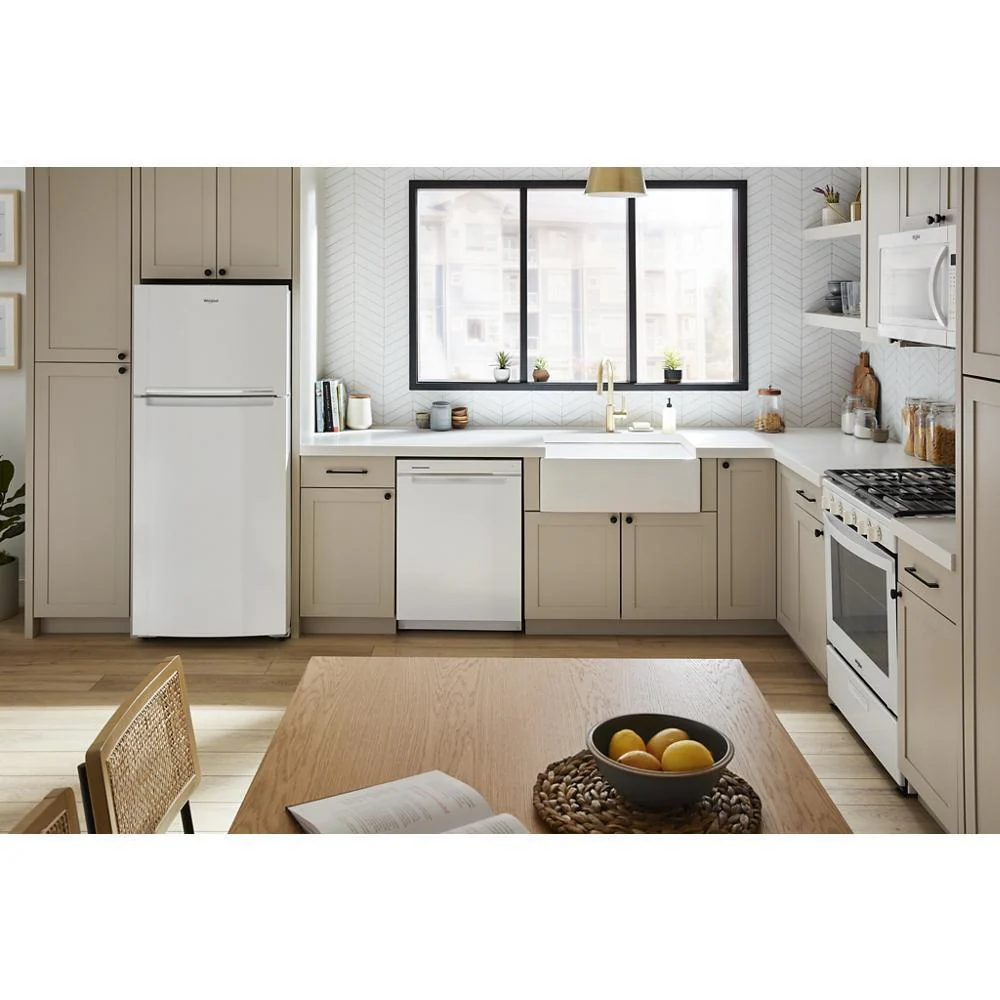 Whirlpool WRTX5328PW 28-inch Wide Top-Freezer Refrigerator - 16.3 Cu. Ft. - Image 3