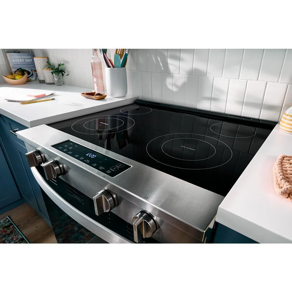 Whirlpool WSES3130SB 30-inch Electric Range with No Preheat and Slow Cook Modes - Image 7