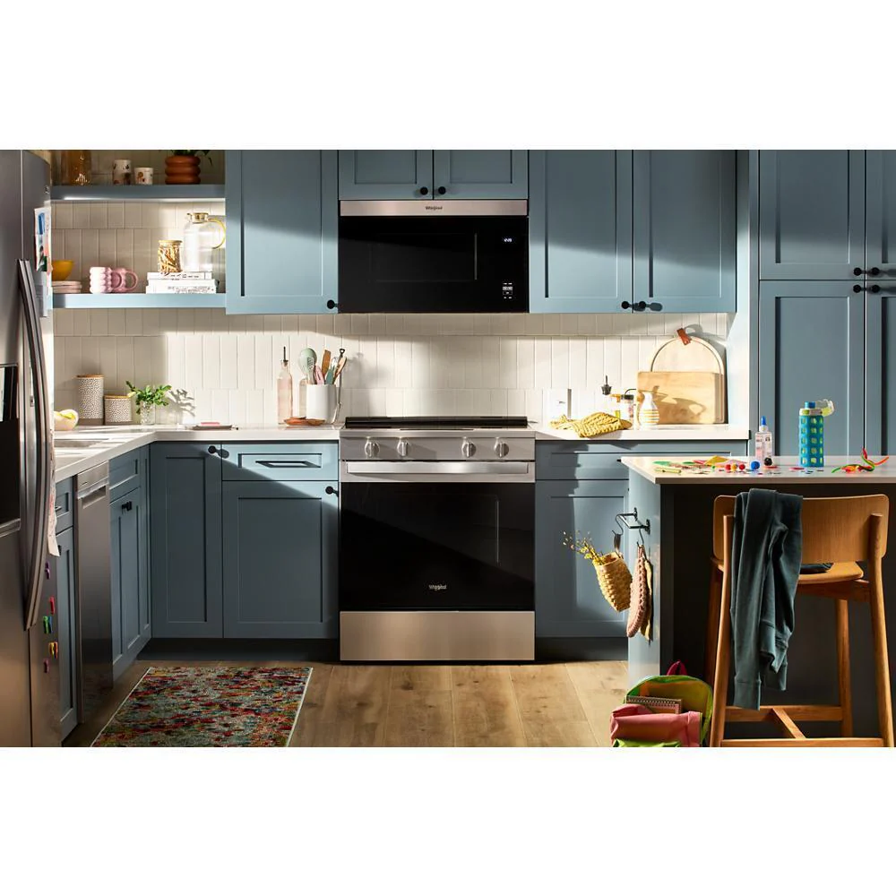 Whirlpool WSES5030SZ 30-inch Electric Smart Range with Air Cooking Technology - Image 3