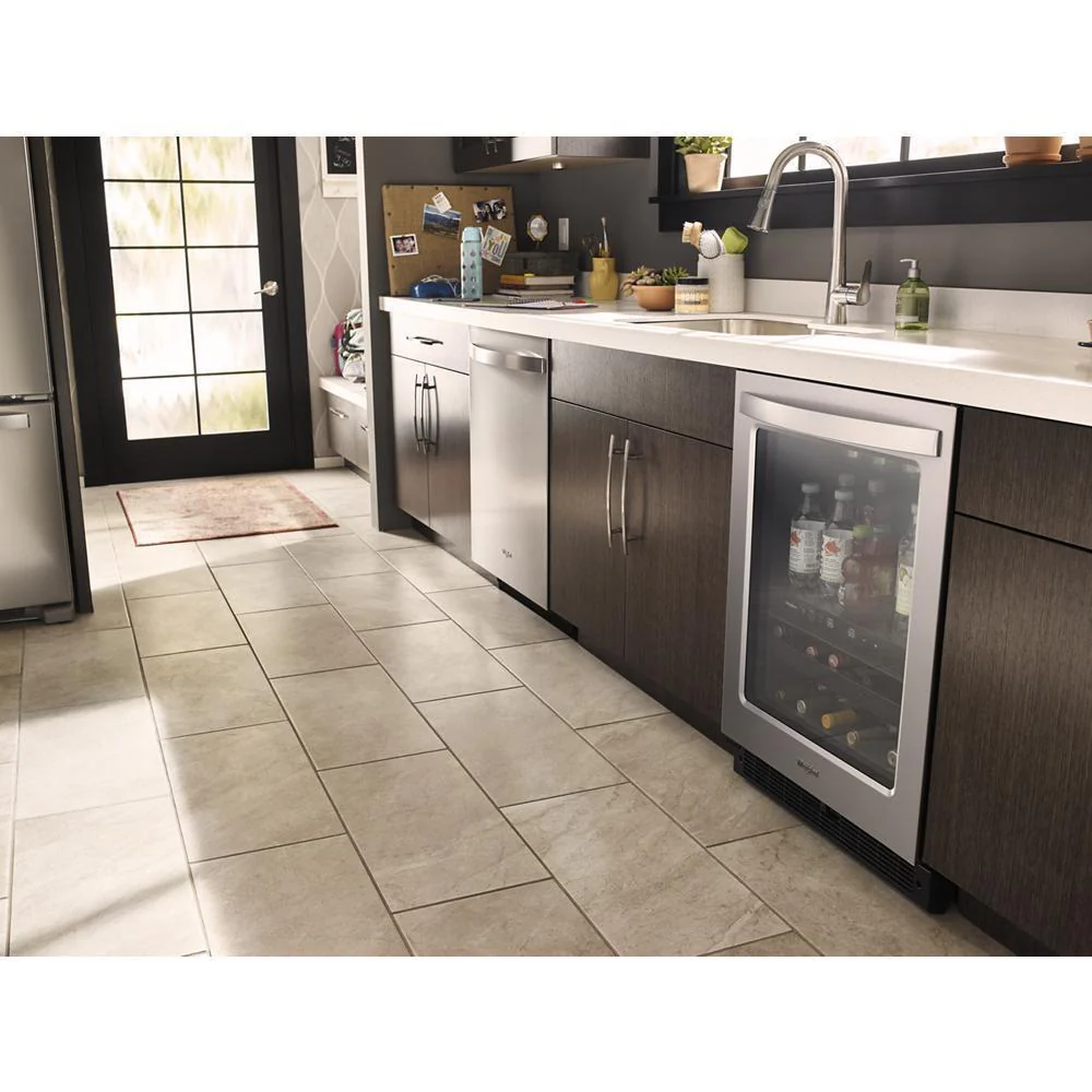 Whirlpool WUB50X24HZ 24-inch Wide Undercounter Beverage Center - 5.2 cu. ft. - Image 8