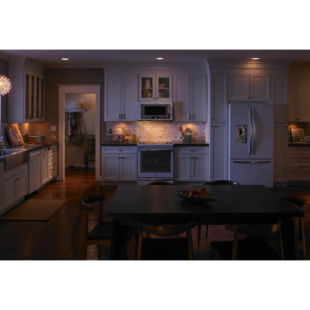 Whirlpool WVW75UC6DS 36" Modern Glass Wall Mount Range Hood - Image 8