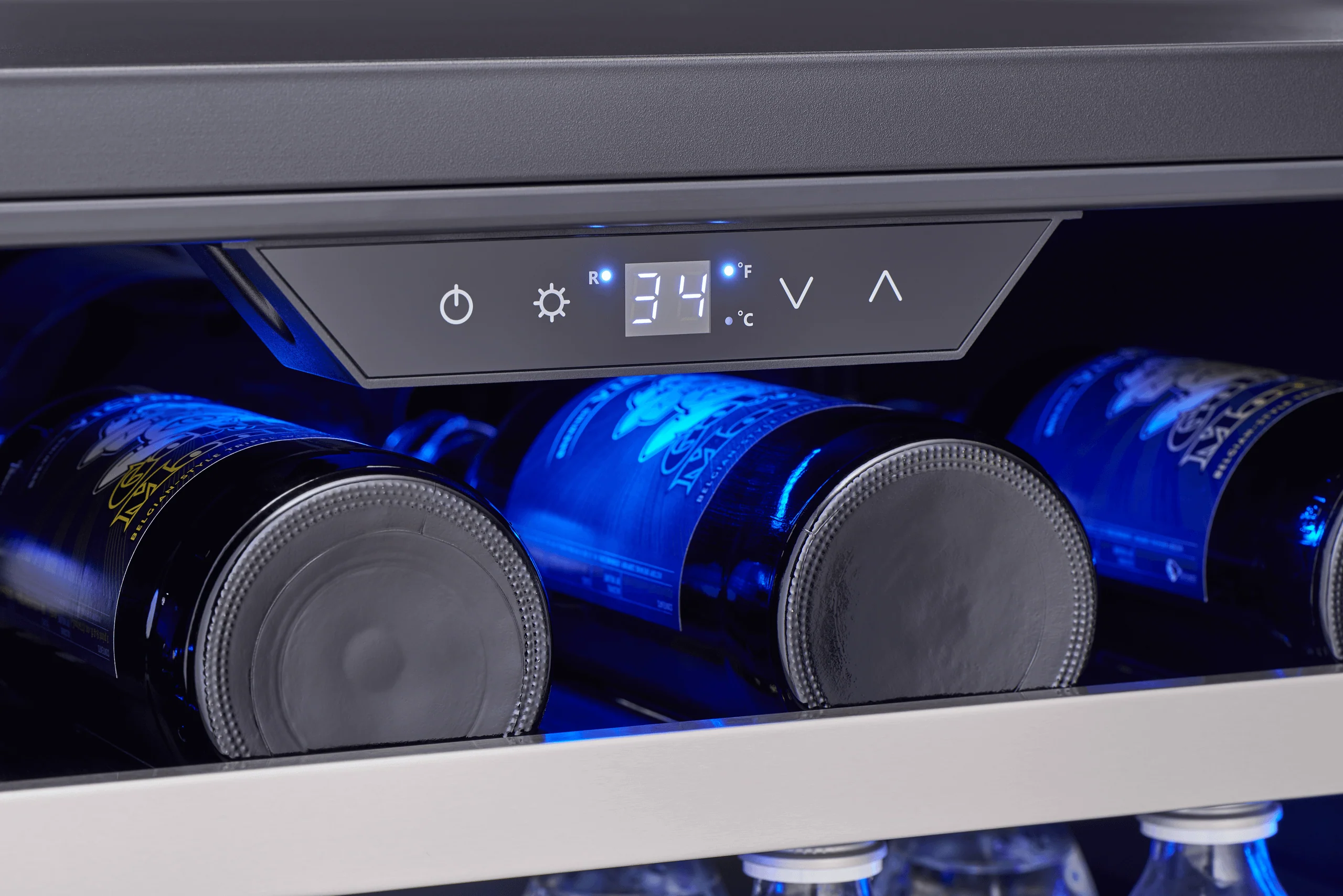 Zephyr PRB24C01AGADA Presrv ADA Beverage Cooler, 24in Compact, SS+Glass, Reversible Door + Lock, 1 Zone - Image 7