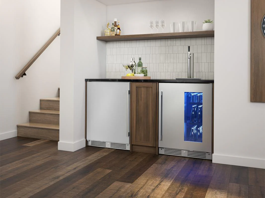 PRR24C01ASOD Presrv Refrigerator, 24in Compact, Outdoor SS, Reversible, Lock, 1 Zone - Image 7