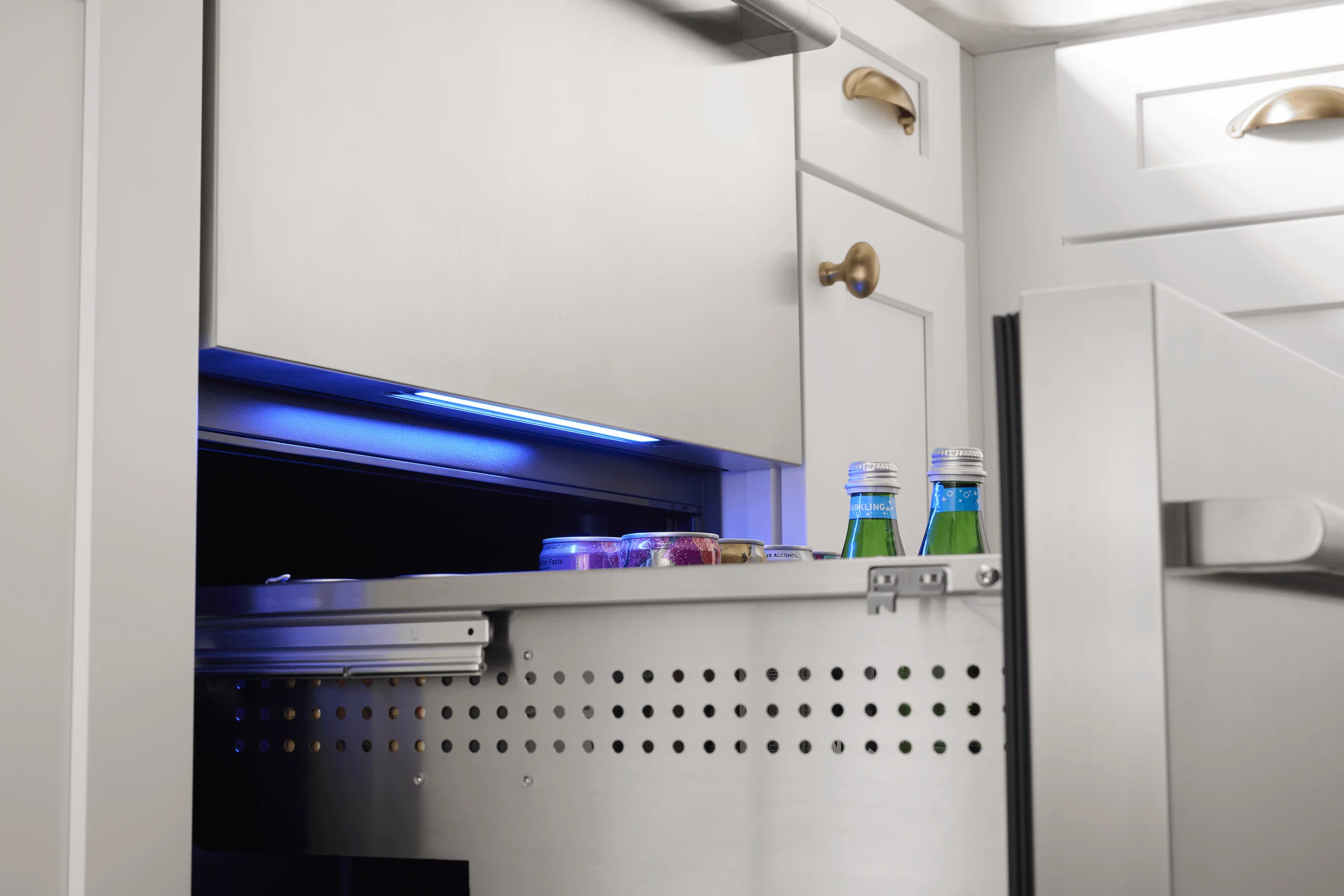 Zephyr PRRD24C2AS Presrv Refrigerator Drawers, 24in Compact, SS, 2 Zone - Image 13