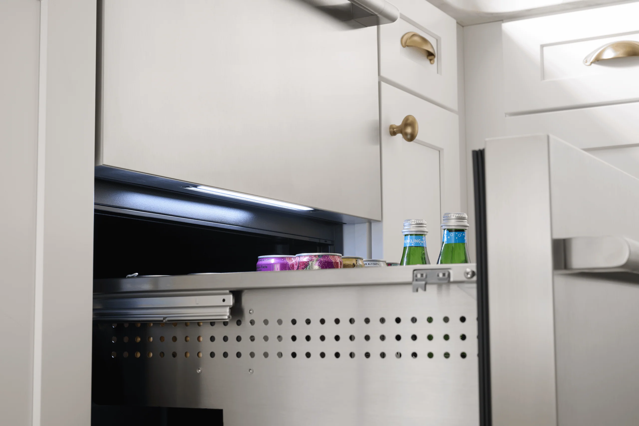 Zephyr PRRD24C2AS Presrv Refrigerator Drawers, 24in Compact, SS, 2 Zone - Image 15