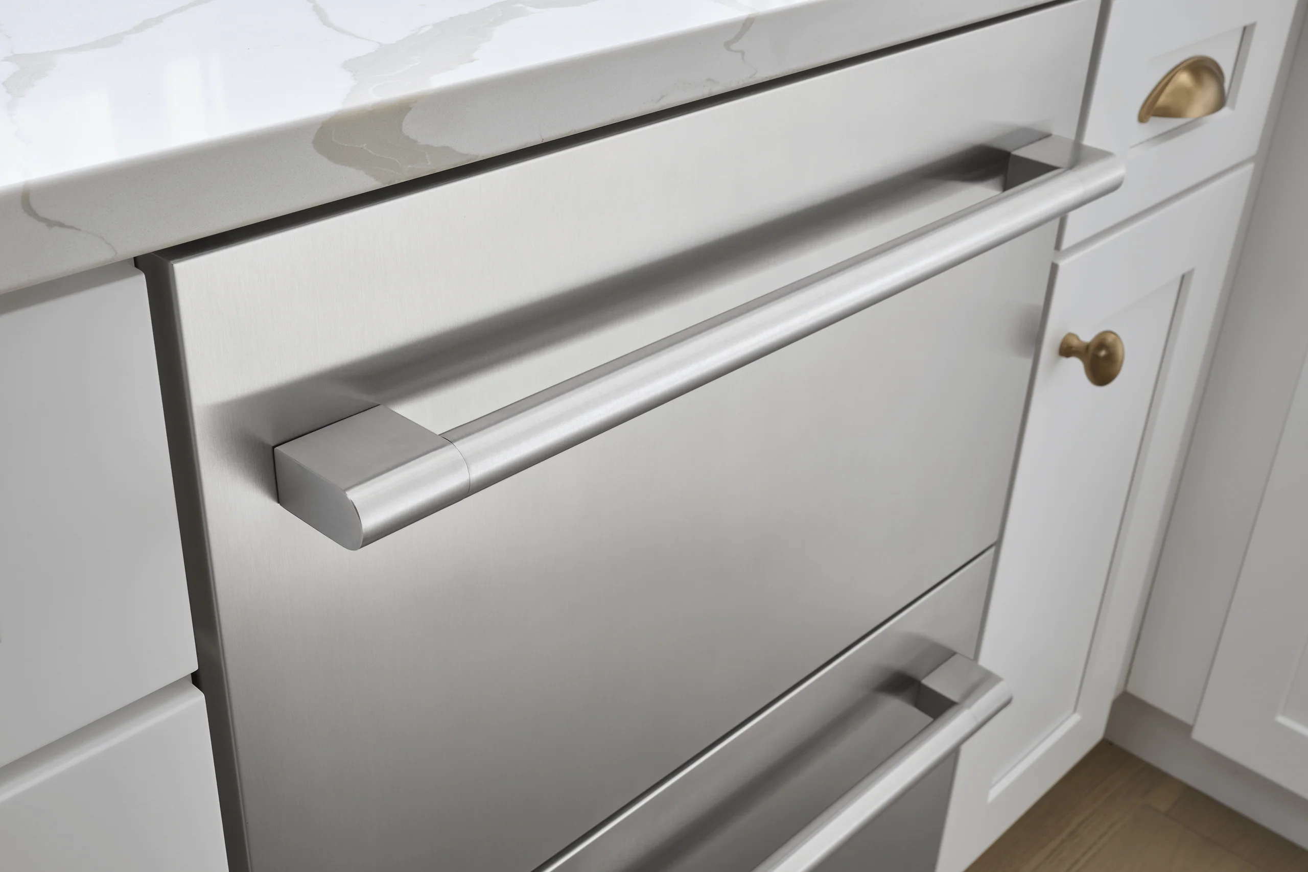 Zephyr PRRFD24C2AS Presrv Refrigerator Freezer Drawers, 24in, SS - Image 3