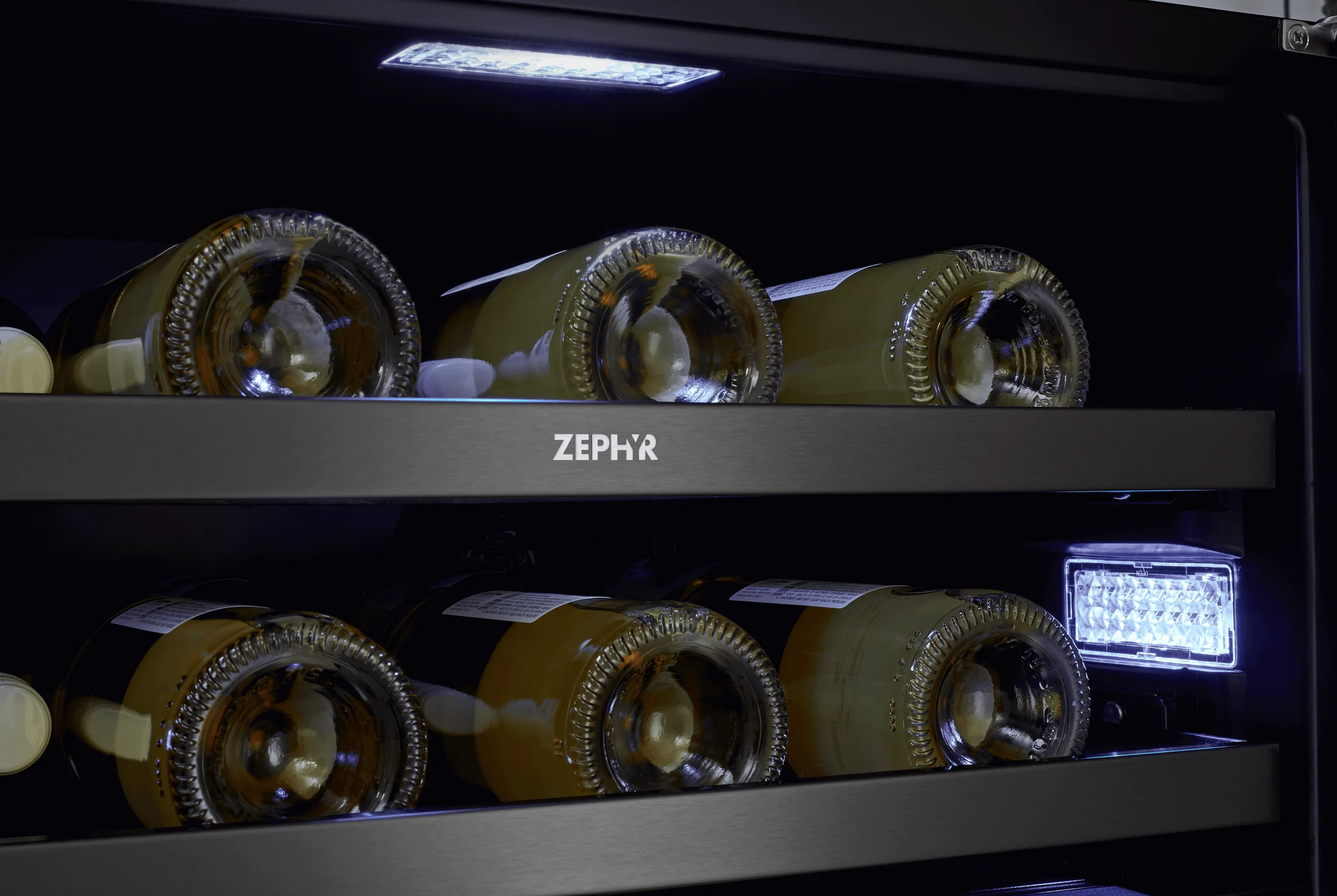 Zephyr PRW24C02BBSG Presrv Wine Cooler, 24in UC, Blk SS+Gls,Rvs Dr, 2Z - Image 5